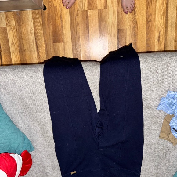 Workout clothes bundle - Picture 3 of 5